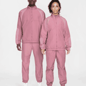 NIKE - NOCTA Chándal de nailon Northstar (Parte inferior + superior) - Rosa